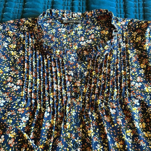 Floral blouse - Picture 2 of 2